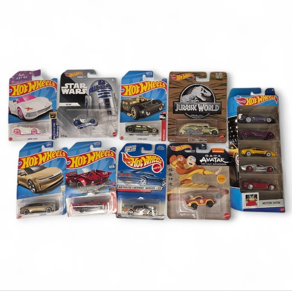 Hot Wheels Wholesale Bulk Lot Toy Cars Barbie Star Wars Avatar Jurassic Park - Picture 1 of 5